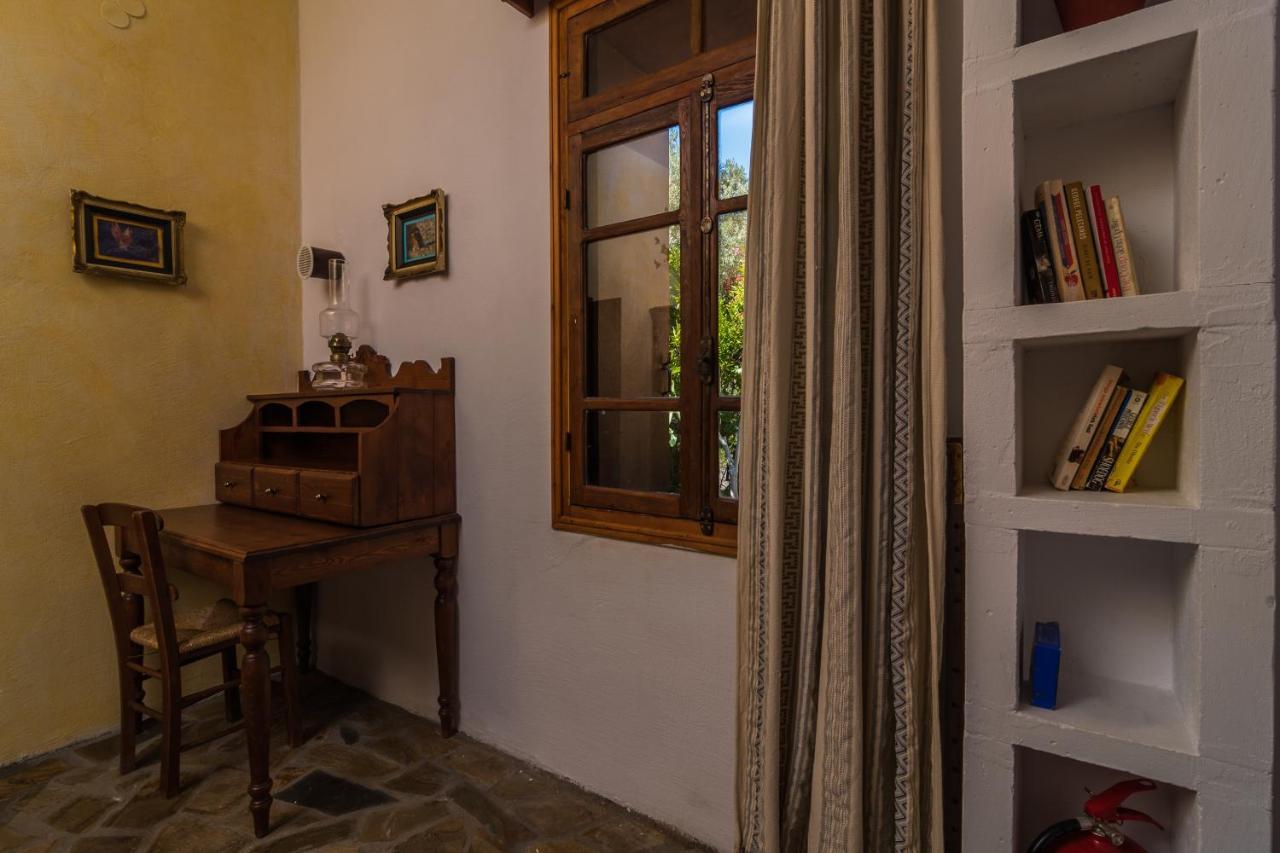 Villa Spitia Anoi Palaiochora Exterior foto